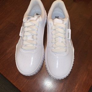 BRAND NEW AAAAALLLLL WWWWHHHIIIIITTTTEEEE PUMA